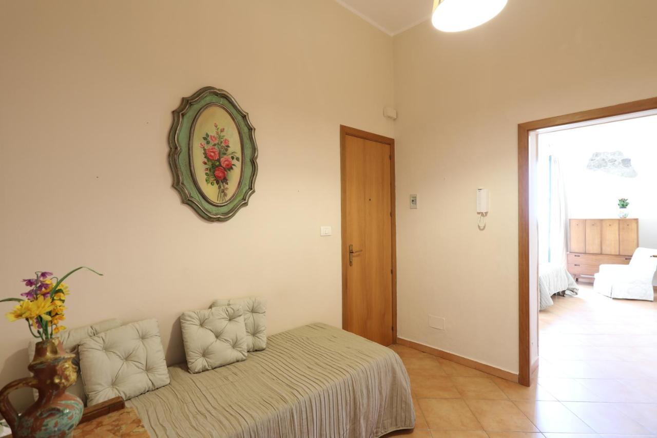 Greek Theater - Sea View Apartment Таормина Екстериор снимка